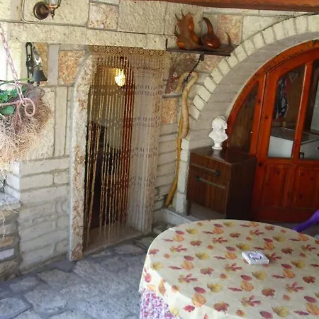 за гости кати Guest Kati 2*
