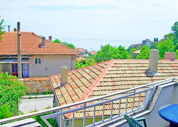 Katty Guest house 2*